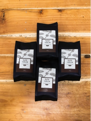 Torra 75 chocolate e caramelo para o mês todo - 4 pacotes chocolate e caramelo 250 g Torra 75 chocolate e caramelo para o mês todo - 4 pacotes chocolate e caramelo 250 g